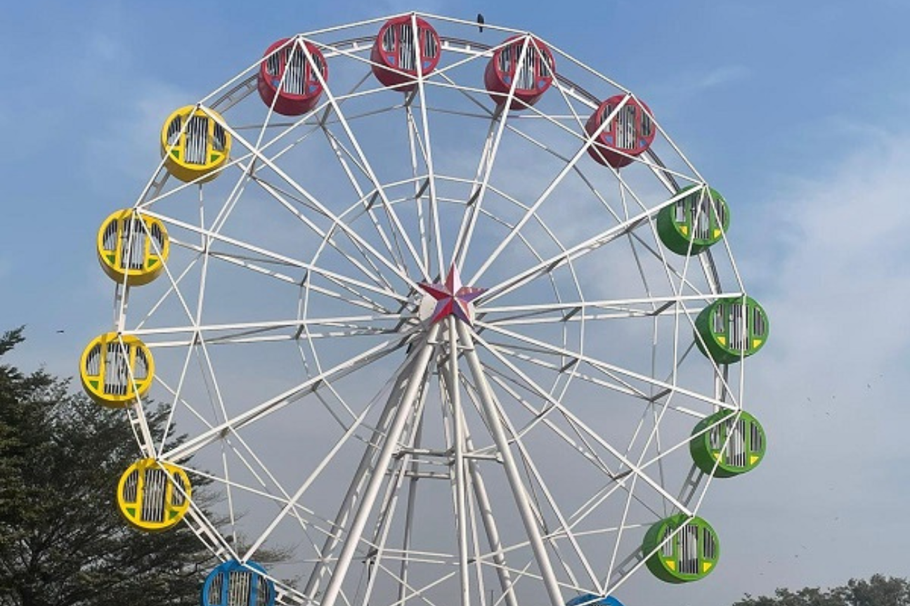 Ferris wheel